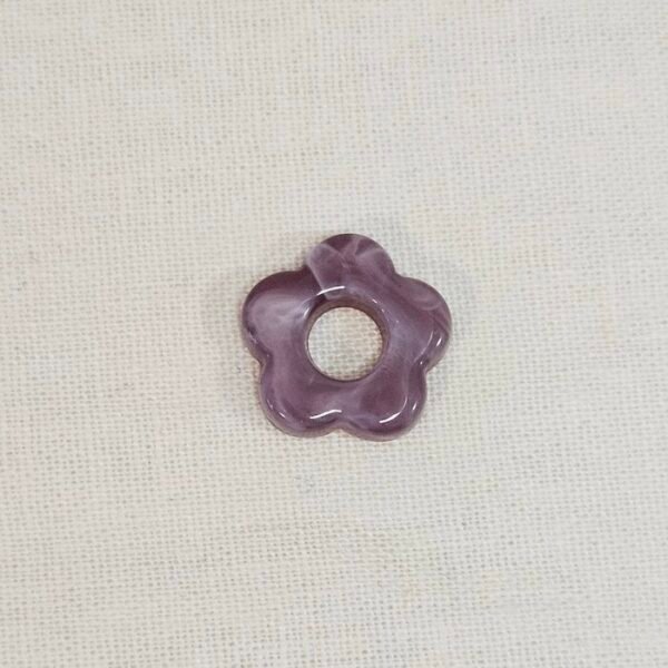 cvijet ljubičasti plastika